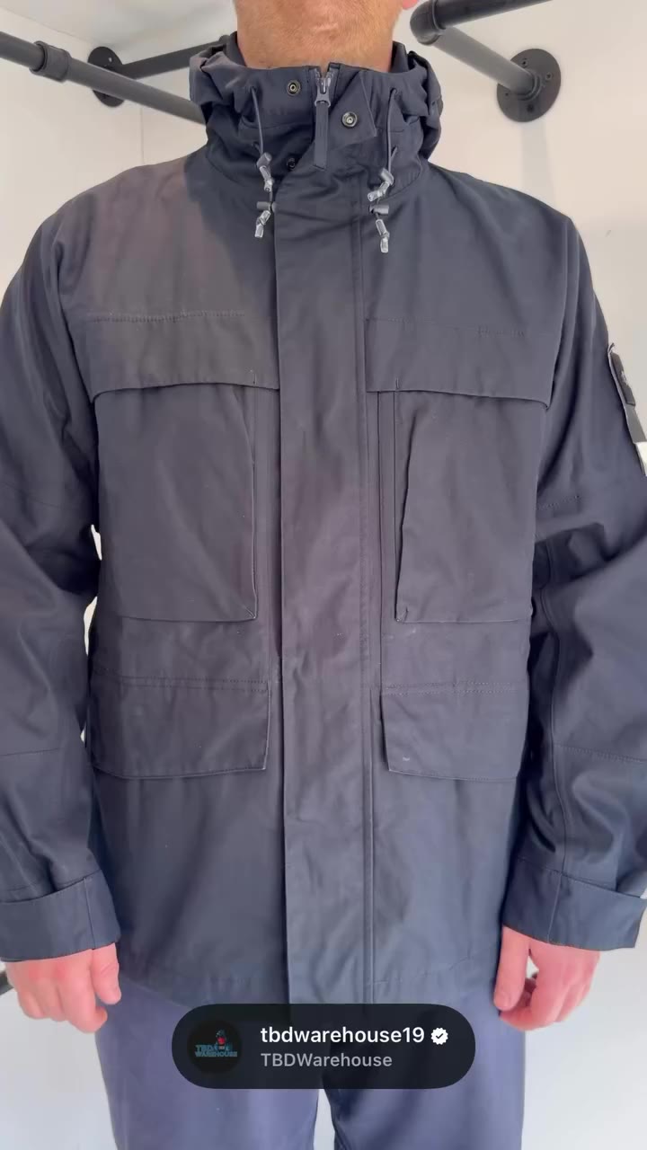 STONE ISLAND GHOST O-VENTILE 👻 One of the standout Ghost Pieces — clean…