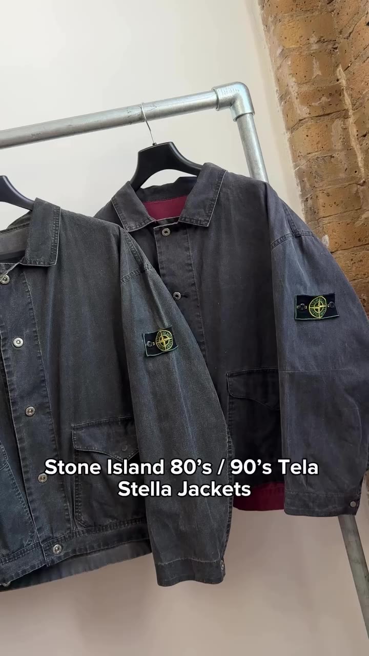 A trio of the iconic massimo osti Stone Island reversible tela stella jackets…