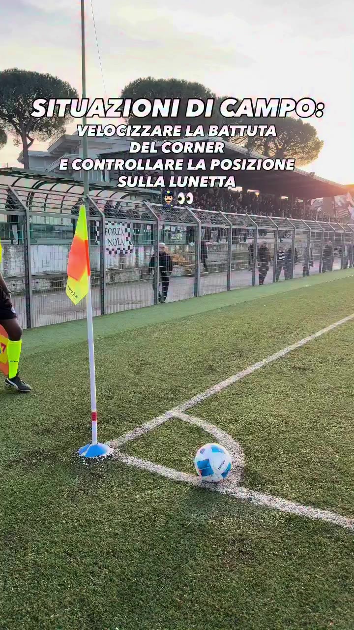 Acceleriamo le operazioni ⏱️👮🏻‍♂️👀 #seried #arbitro #corner #pov #calcio