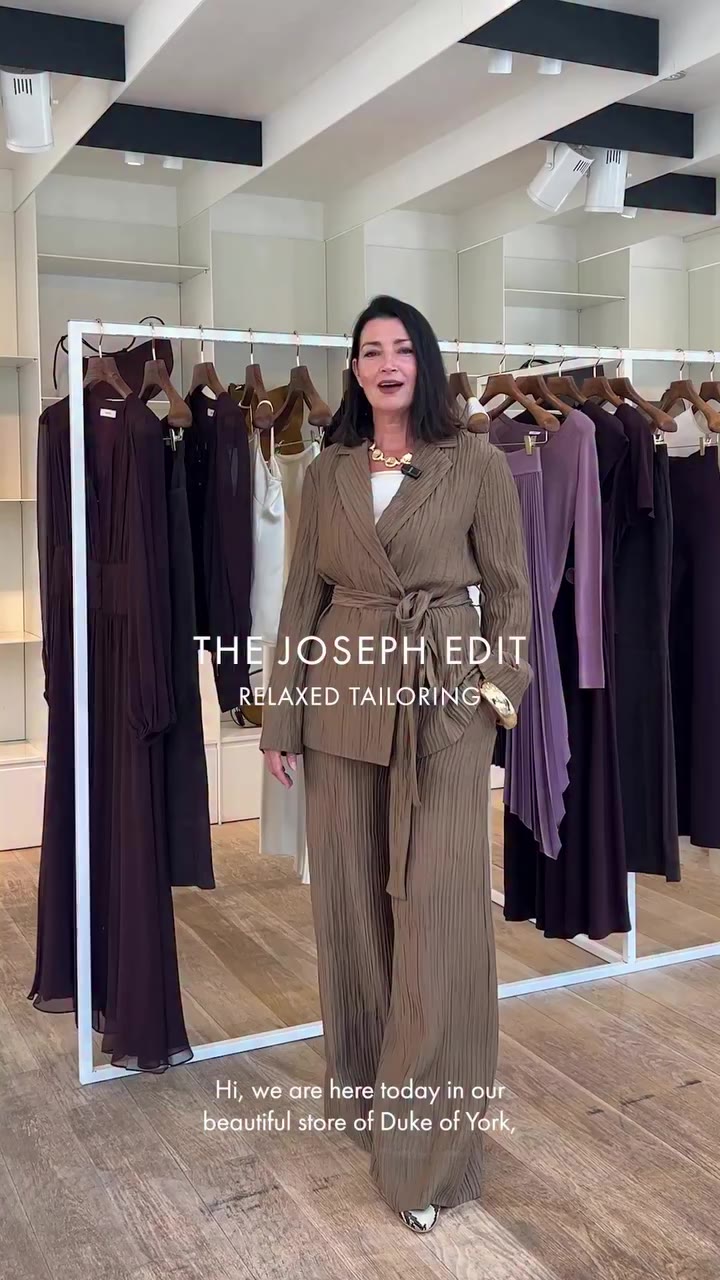 Our CEO, Barbara Campos, styles relaxed crinkle tailoring from day to night…