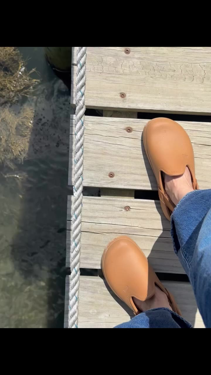 Love when our Commbi Nation sends us them in our shoes in the wild! Thank you…