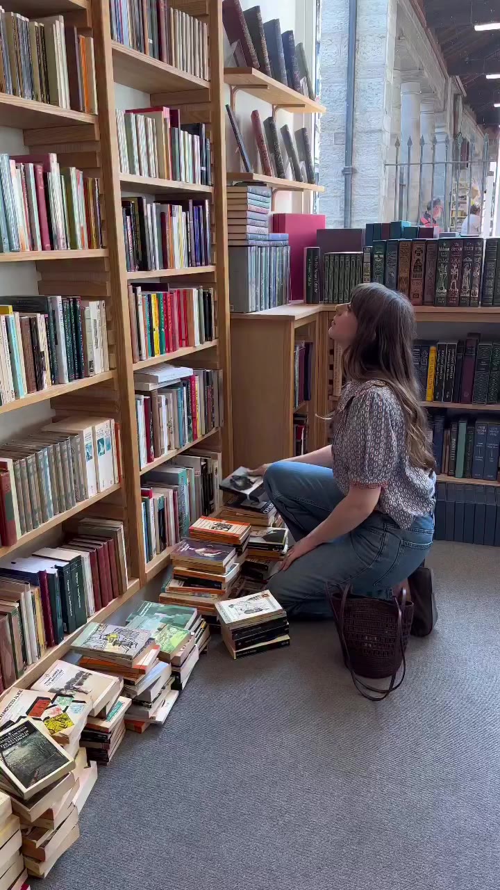 Attention please book lovers- this has got to be your next day out! I visited…