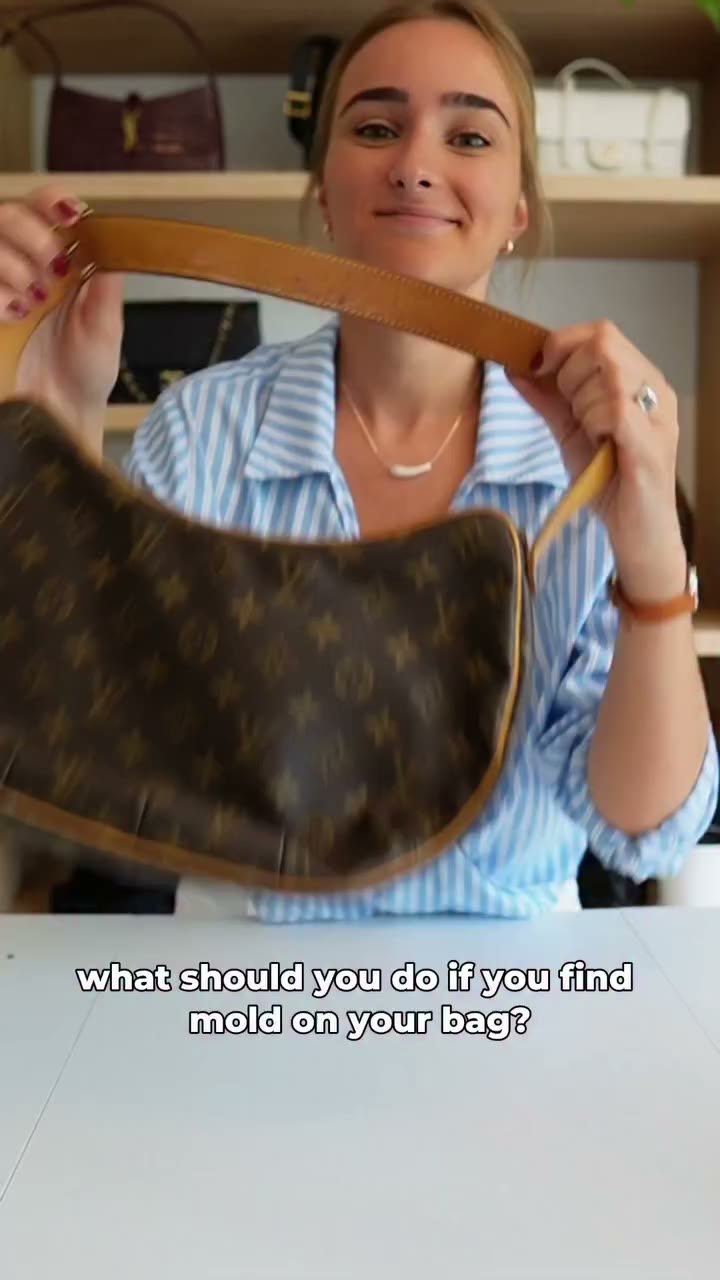 Mold on your leather? 🤯 Don’t panic! Follow all the cleaning steps carefully…