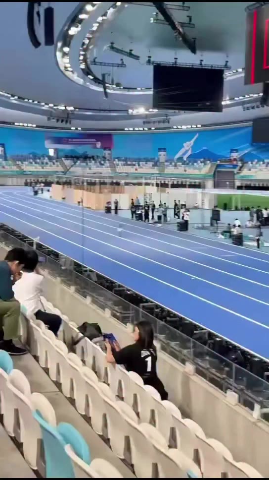 A humanoid robot training for the “Robot Olympics” in Beijing ran too fast…