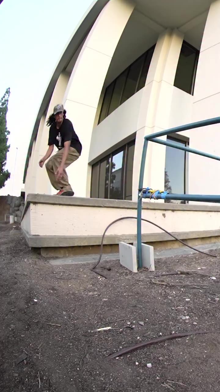 @alexis_sm4l sketchy rail&broken board 🎥 @dc24sk8mafia @drthaswhassup