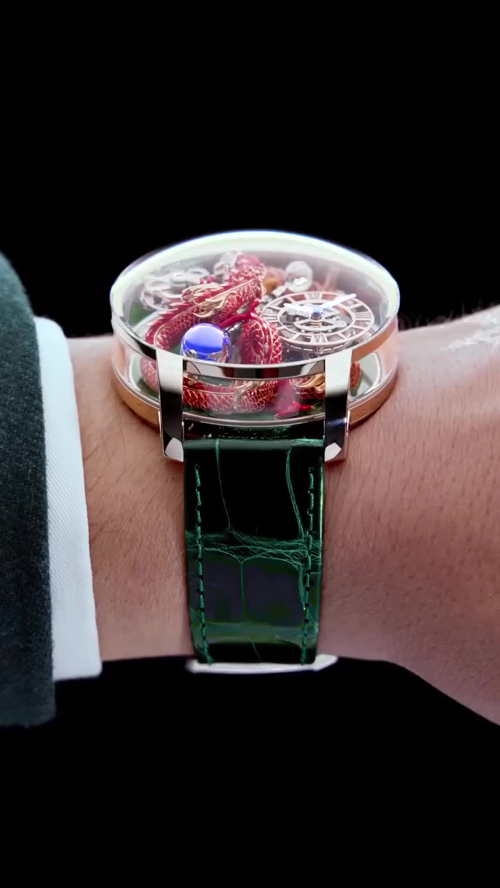 A work of art brought to life on the wrist. Within the Astronomia Art Dragon…