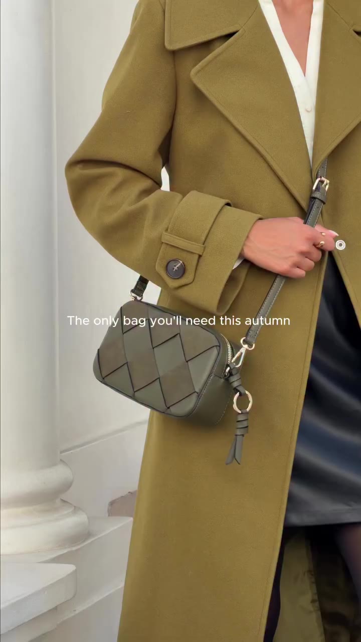 Can’t wait for autumn to arrive so we can show off our new bag… but honestly…