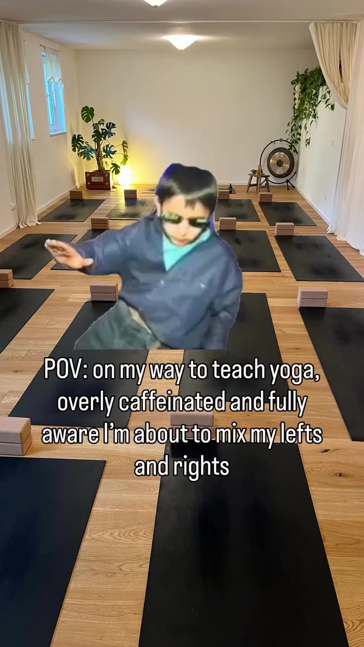Let's be honest, we've all done this 😂 📸: @anemone.see #yoga #yogajournal