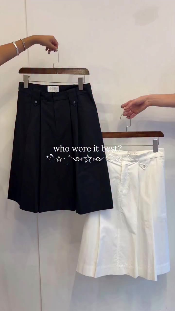 colima in white or black? we can’t pick! they both have their own personality