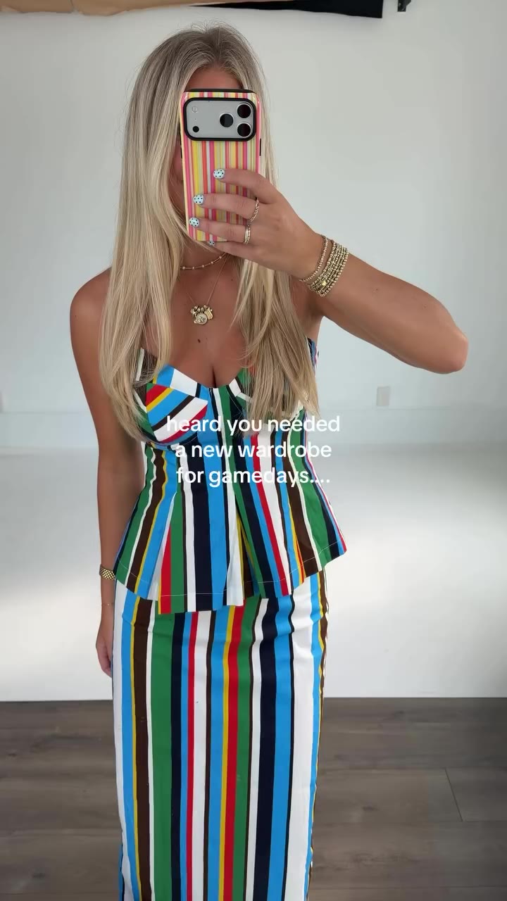 Just here for the mimosas & cute outfits! 💁‍♀️ Online 09.01 at 7:00PM EST!