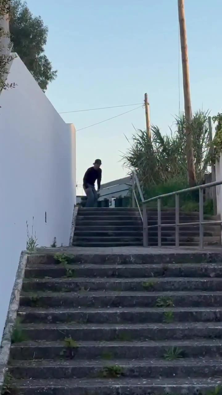 @_julianlewis closes it out for @etnies “Promo” live now on @thrashermag 💌