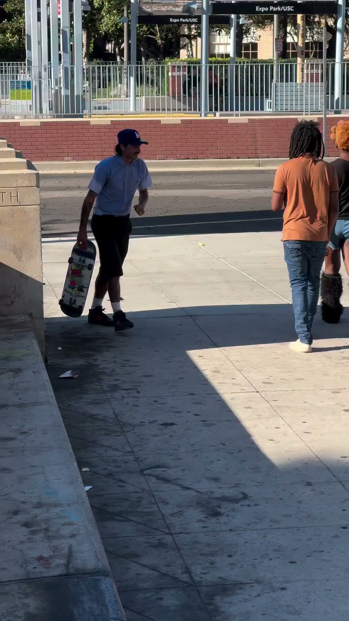 ⚓️LA