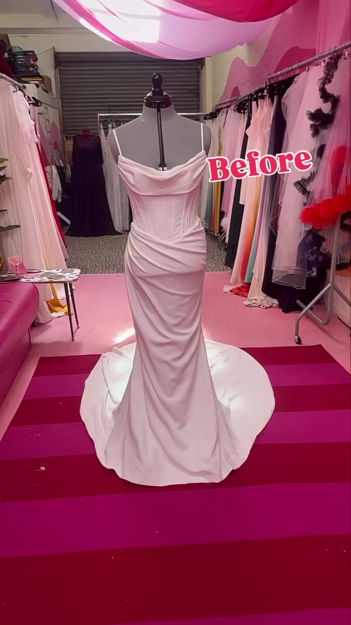 Stop letting your wedding dress collect dust! 💫✨ We’re all about giving…