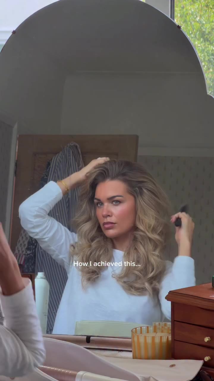 After about 3 years of attempting to grow my hair, I decided time to try clip…