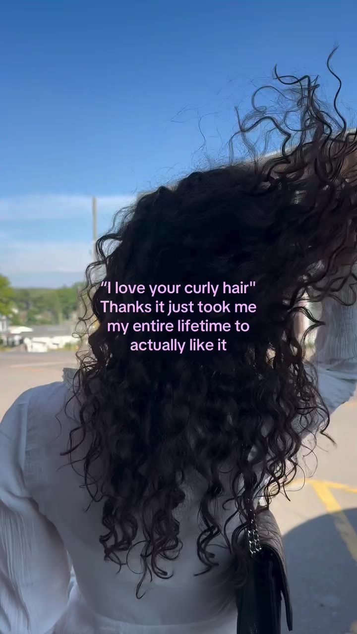 Curly girls will get it 💓 . . . #curly #curlyhairproblems #curlygirls…
