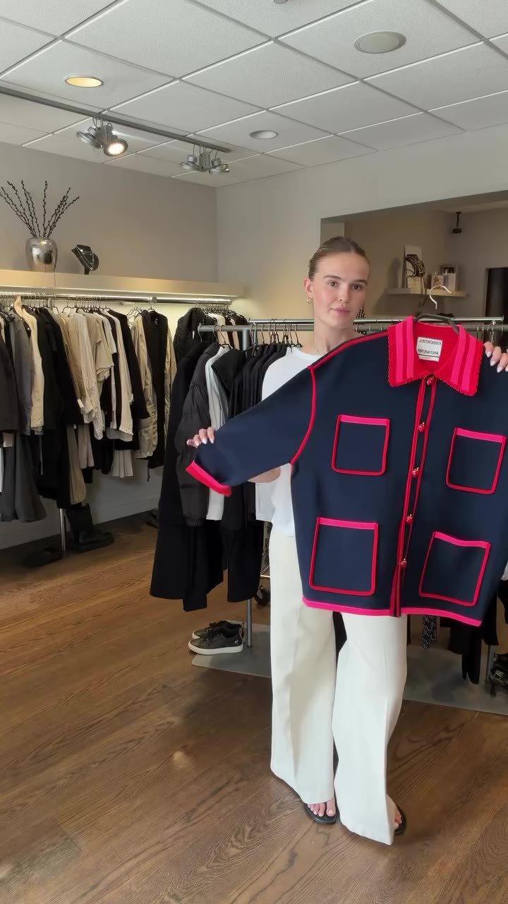 The perfect jacket to add some colour to your wardrobe 🍓 #fashion #ootd…