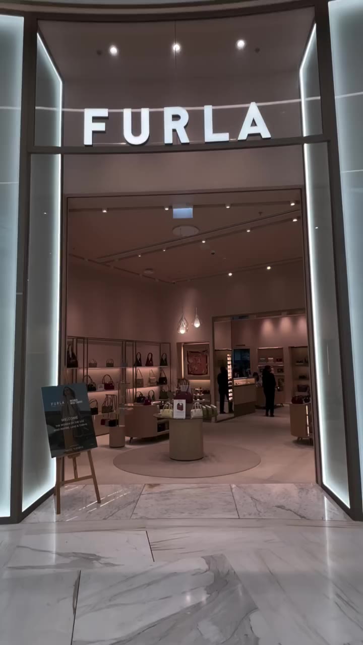 Furla x Women Who Thrive came together to celebrate individuality, community…
