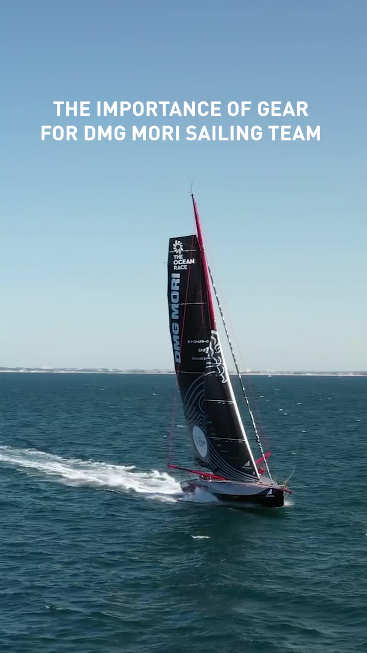 . HELLY HANSEN ATHLETE 白石康次郎と「Sailing Team DMG…