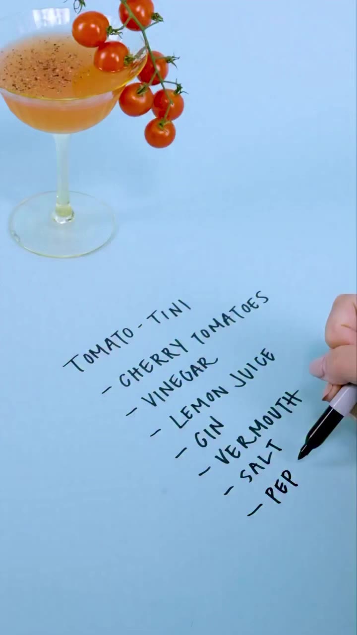 A smart way to use the rest of your tomatoes… a Tomato-tini 𓏌 Comment TOMATO…