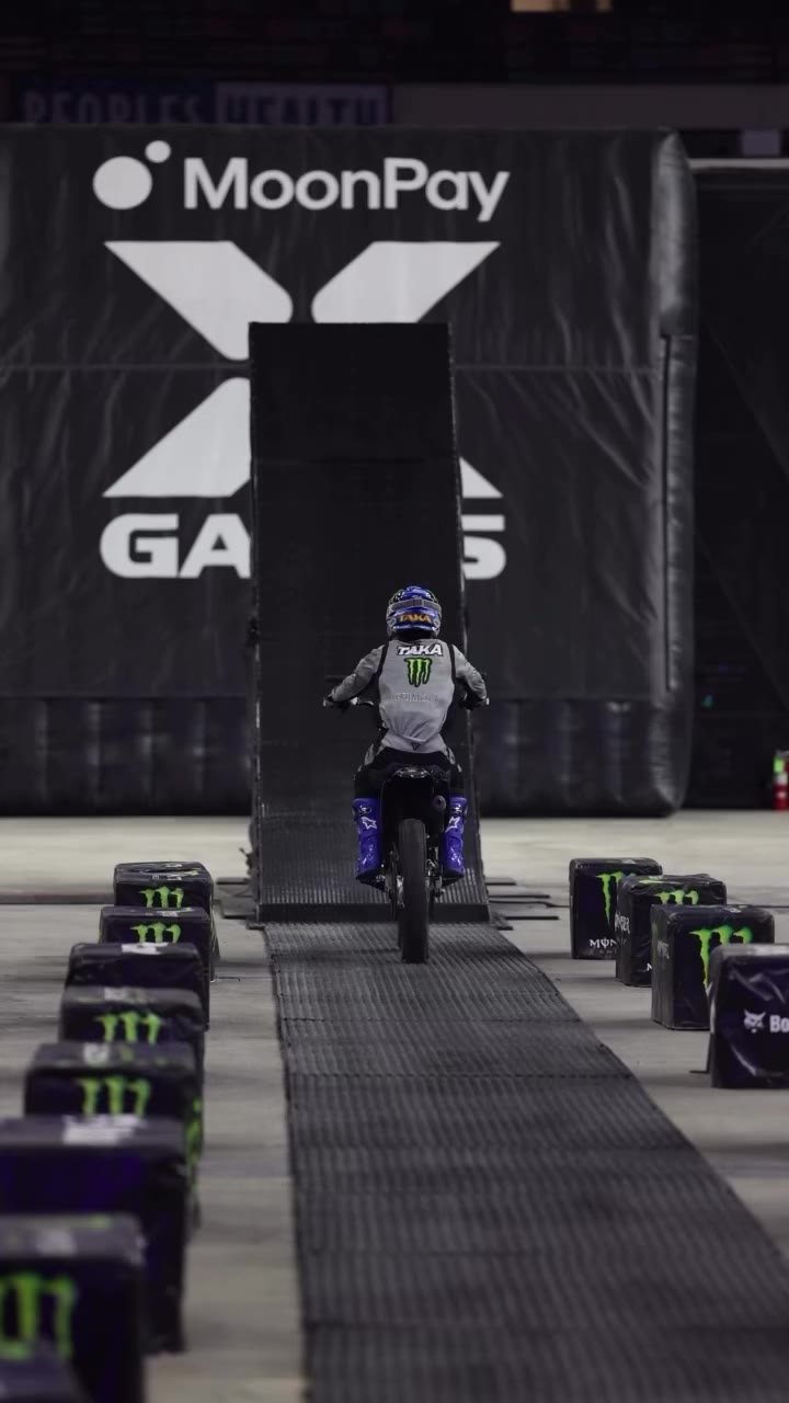 @takafmx going huge at @xgames going to watch this on repeat ❤️‍🔥🤯