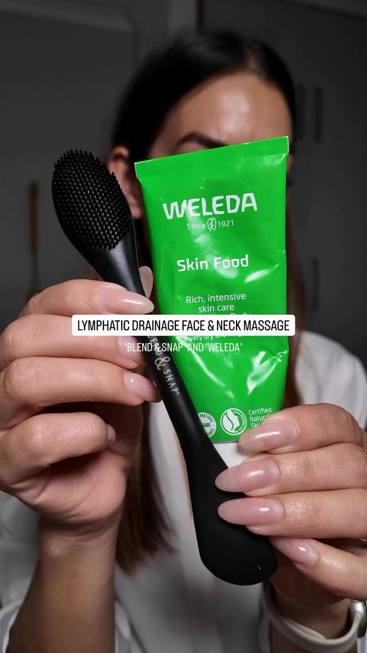 Lymphatic drainage face massage is a gentle, therapeutic technique that boosts…