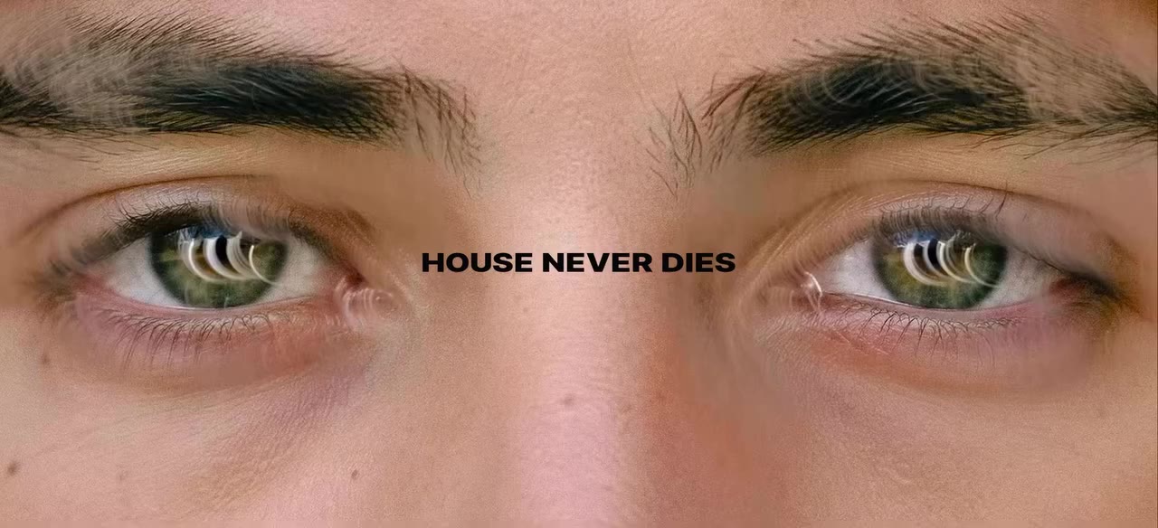 2026FW SAME ROOTS, NEW FORM Every new form carries a root WWW.HOUSENEVERDIES.COM