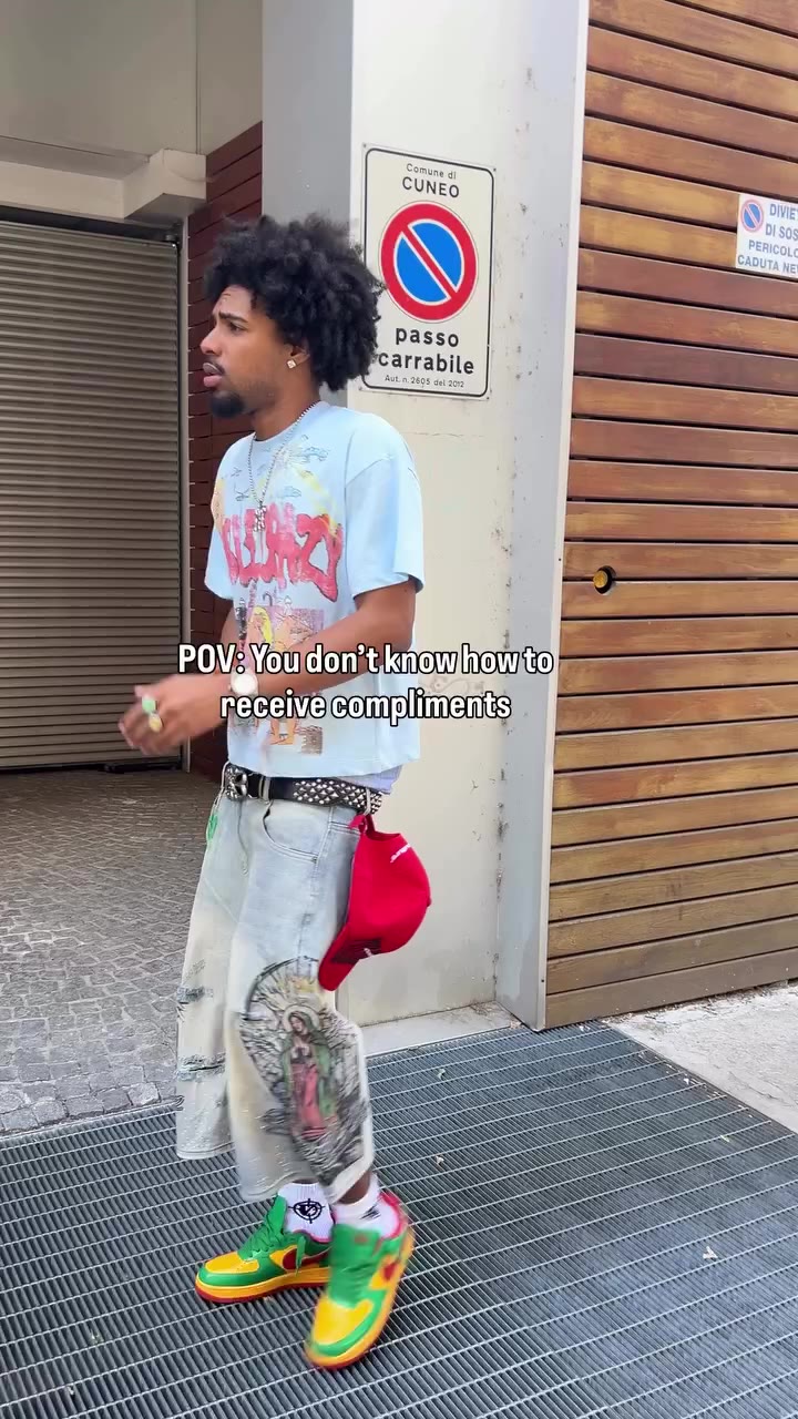 Are you like dat ?🤣😭😭🫵🏽 . . . 👕👖: @doublecrazy.official use BRAZY for…