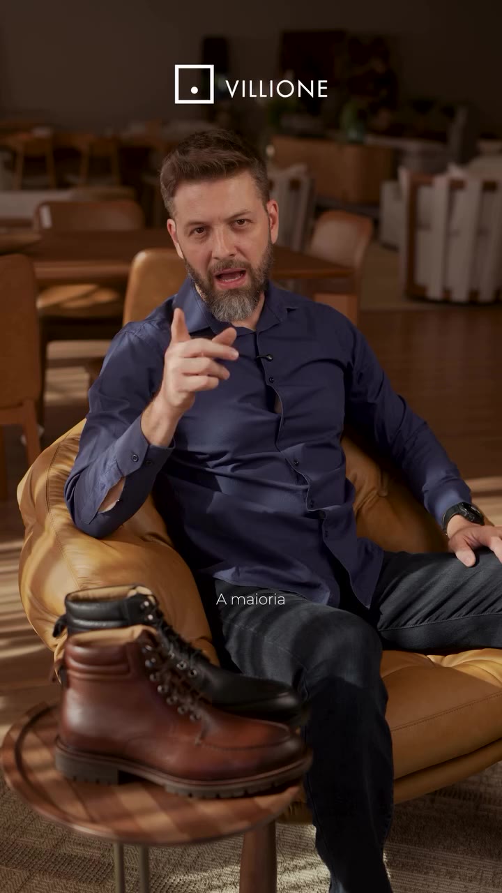 A Bota Drake Preta e Pinhão foi feita para quem valoriza versatilidade sem…