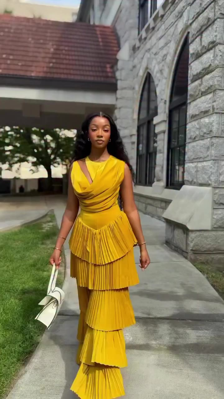 Golden. Sculptural. Impossible to overlook. ✨ @kiwi.m stepping out in the…