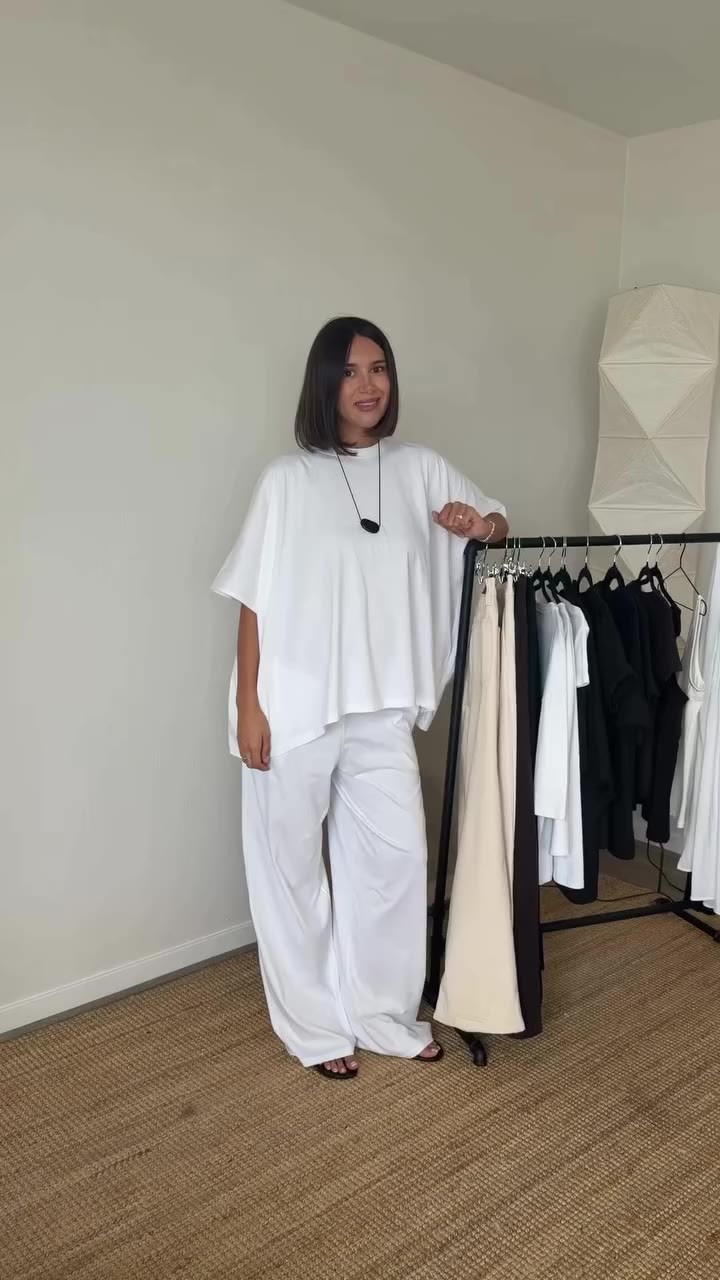 LES ESSENTIELS @seliijan_ | today is the day ! Look 1 : Will t-shirt White …