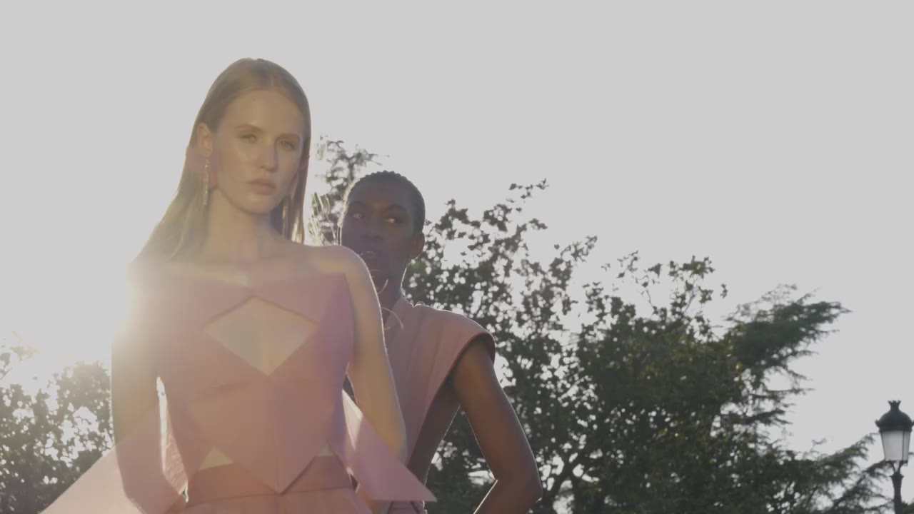 Hoy se celebra el desfile inagural de Omoda Madrid es Moda, que celebran los…