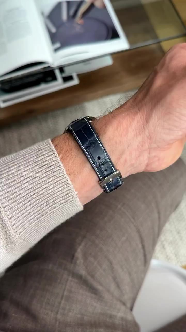 For those who look closer. The blue of the Dual Time GMT Resonance Manufacture…