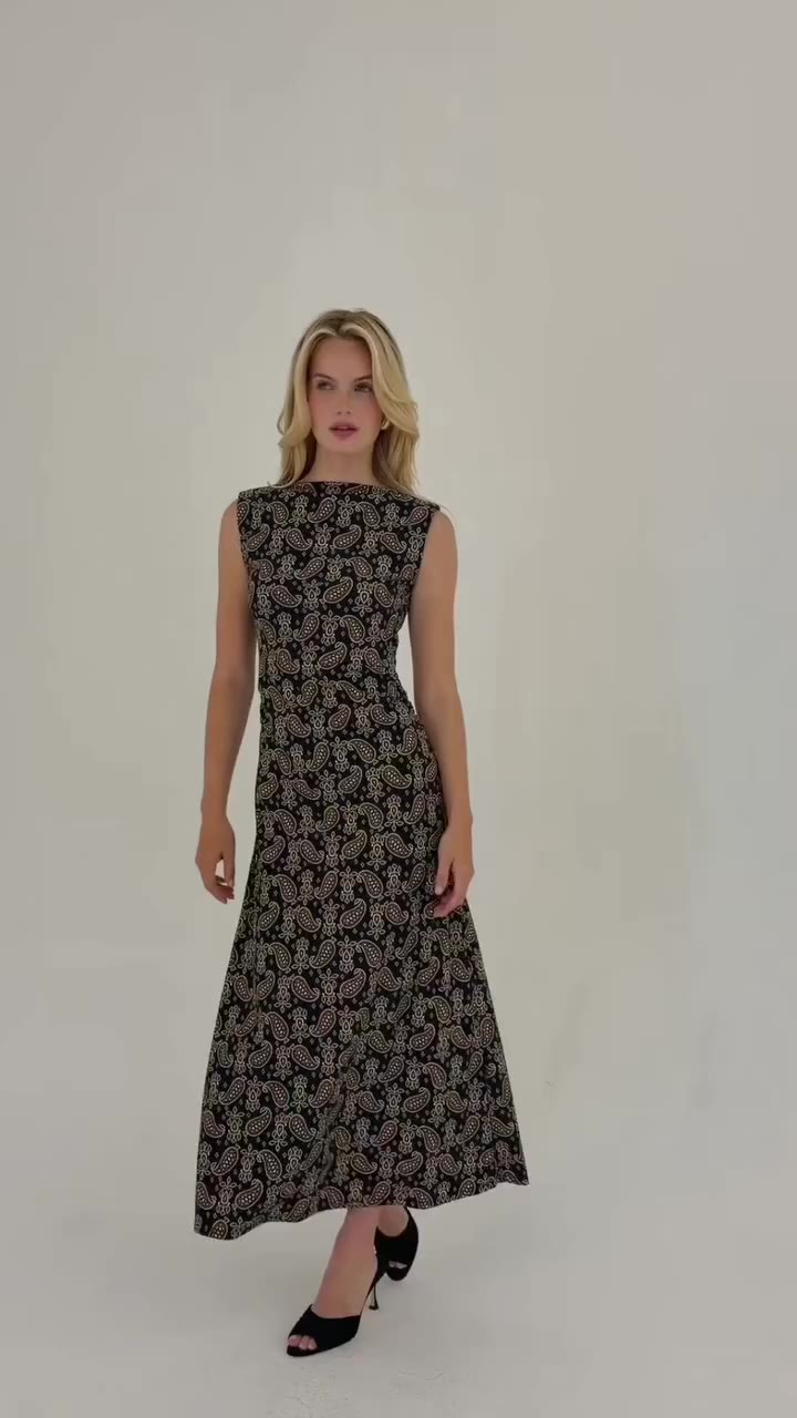 Case study: Fletcher wears the Sloane Dress in Duke Paisley, launching with…