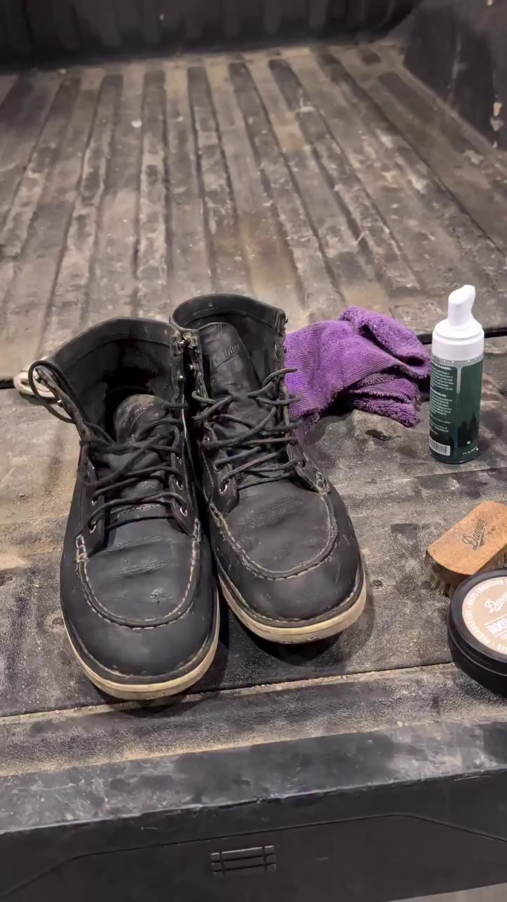 Take care of your boots and they’ll take care of you. #dannerboots