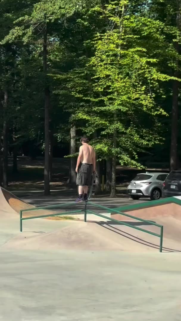@lukewalliz @thatkiddrake @laughing.glass.va @followfilming #Calvin…
