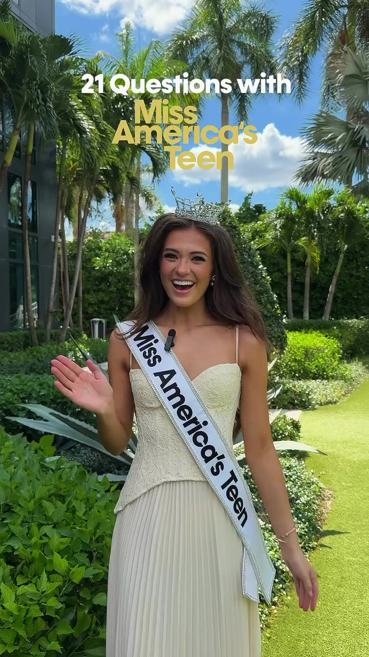 Get to know our new Miss America’s Teen, Elle Anderson! ✨ We’re celebrating…