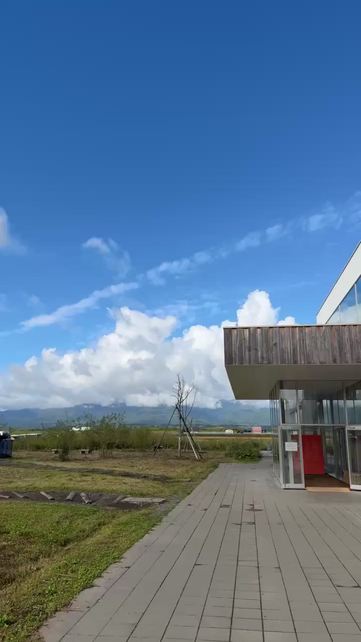 SHIROが生まれた北海道砂川市にある「みんなの工場」。 ここでしか出会えない製品や体験など、施設の魅力を現地からたっぷりお届けします。 #SHIRO…