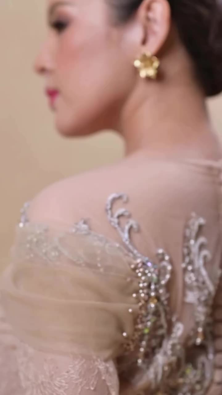 Timeless by color, refined by detail modern kebaya. #innecollection…