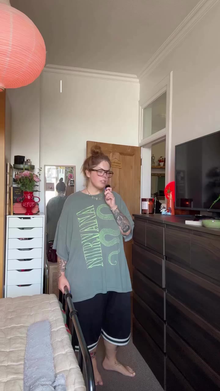 Haven’t done a get dressed with me in a while have we?! As you can probs tell…