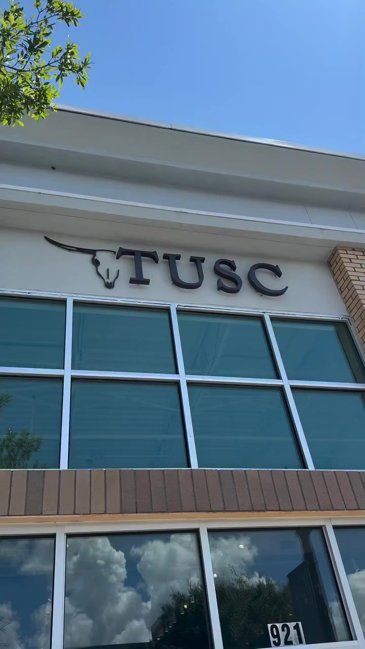 Locals summer event at @tusc.co so many great small creators to shop. Catch…