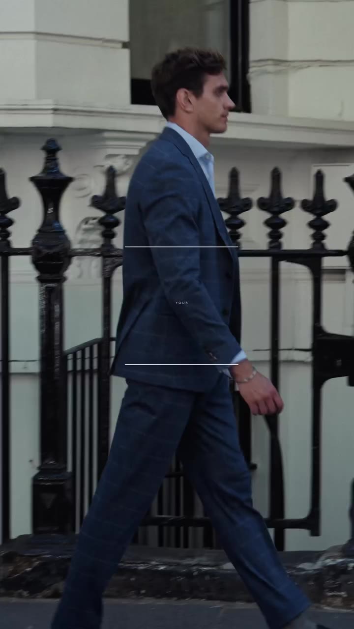 From one destination to the next, lightweight tailoring and crease-resistant…