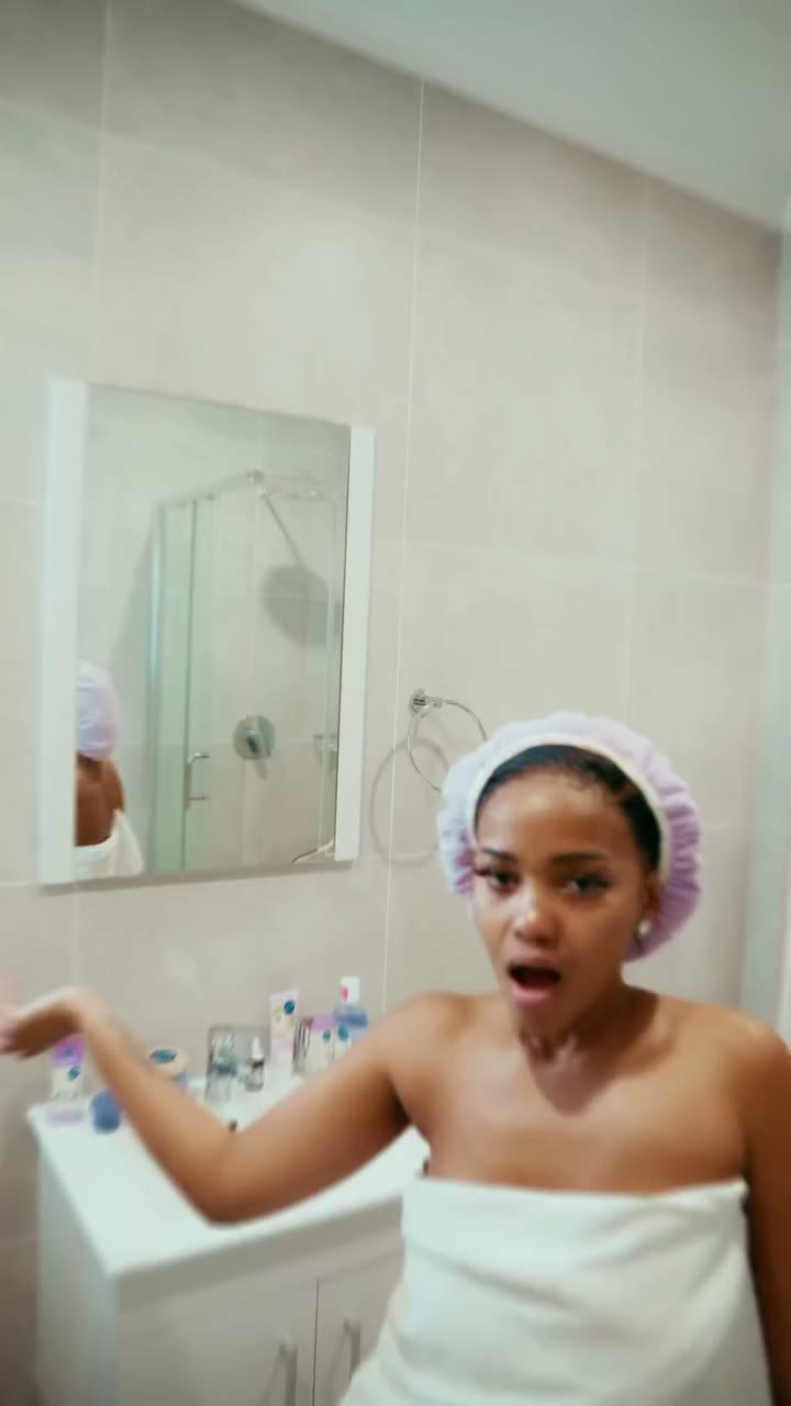 Get ready with me… I have somewhere to be 🤭✨ Turns out, it was to meet the…