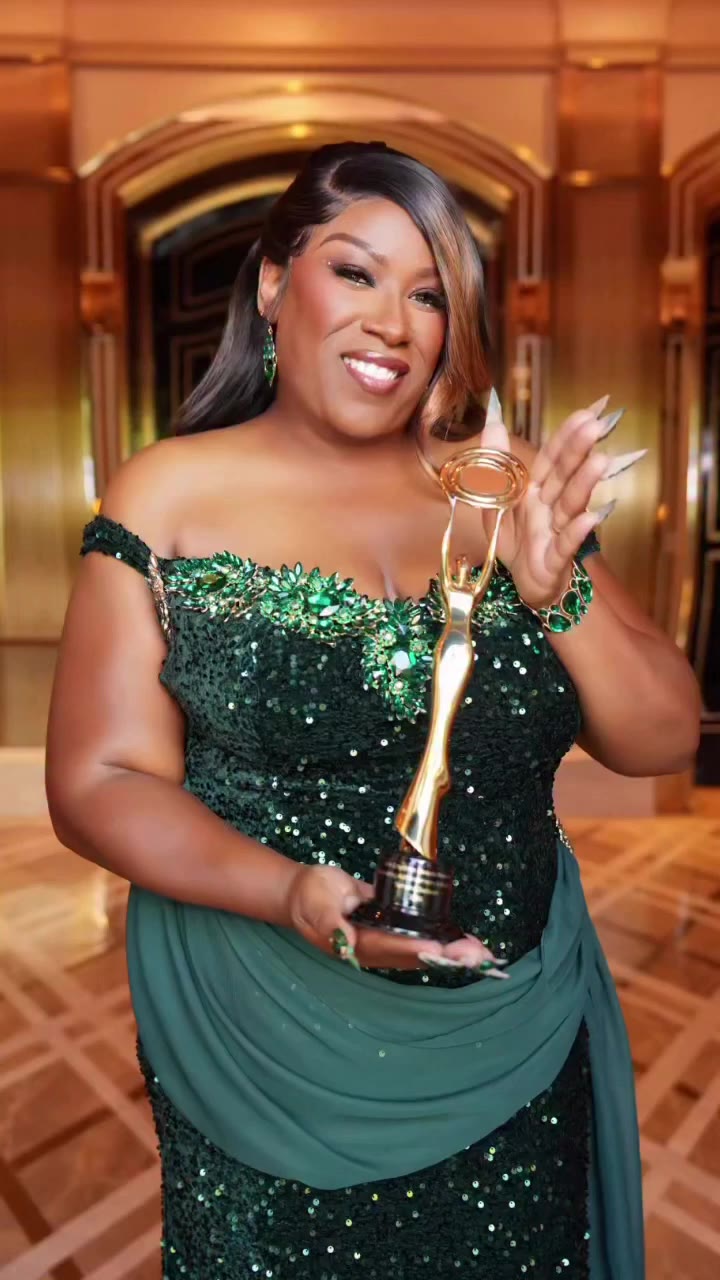 ✨ My heart is so FULL! 25 years in the industry, 11 years in LA… GOD DID HIS…