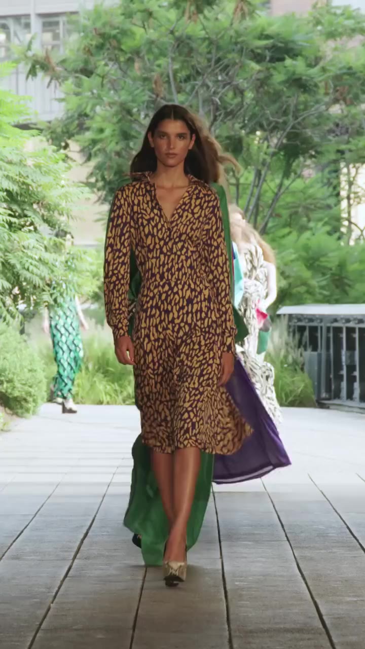 Diane von Furstenberg Spring Summer 2027 Collection: The Finale Venue…