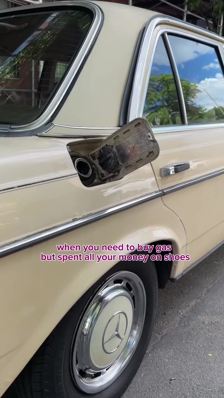 No gas, no problem? // Pas d’essence, pas de problème.