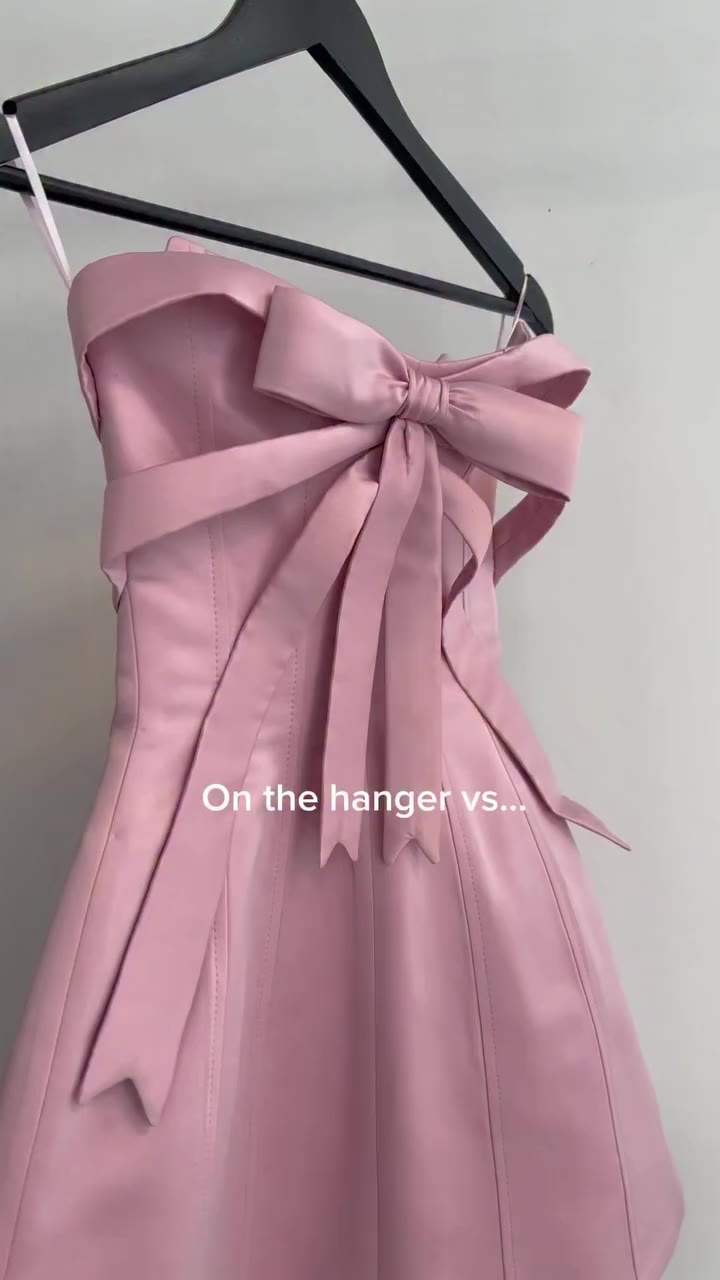 pretty little dress #lirikamatoshi