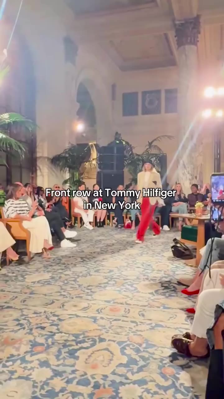 For Spring/Summer 2027, @tommyhilfiger brought ‘Plaza Prep’ to New York…
