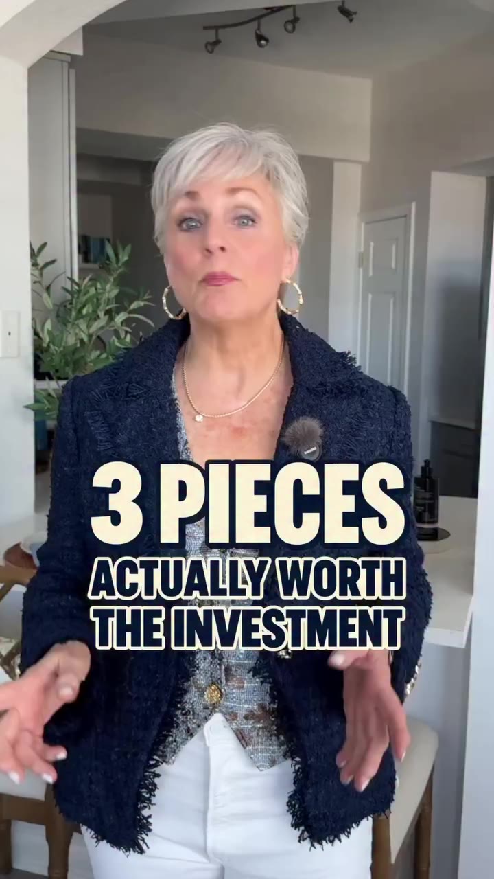 The best-dressed women I know don’t own the most clothes — they own the right…