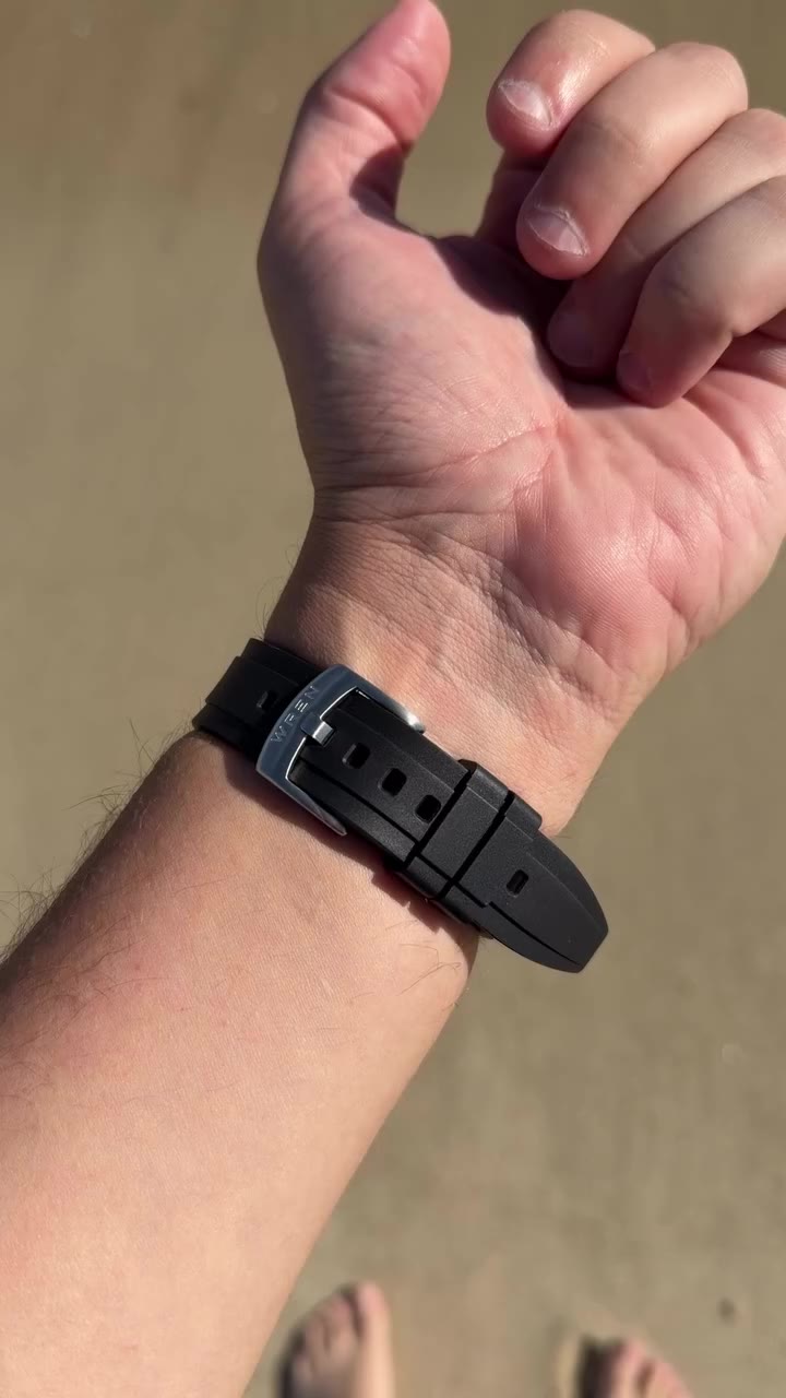 Beach time with the Abyss