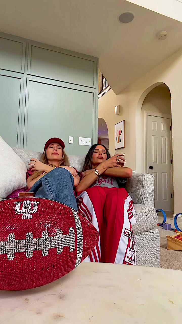 WE ARE SO BACK. 🏈 (I also watched week 1 with WEAK service but helluva view…